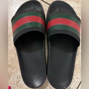 Gucci Male Pool Slides